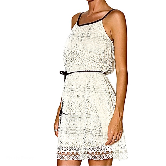 Double Zero Dresses & Skirts - Double Zero BOHO Fit & Flare Lace & Leather Trim w/Tassel Belt Mini Dress Medium